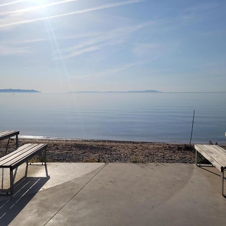 Apartament T2 Bord De Mer - Les Embruns Hyères Zewnętrze zdjęcie